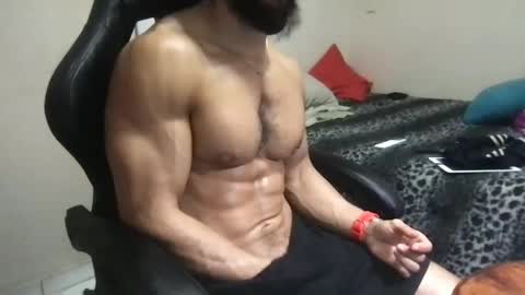 god hunkules online show from February 2025 06:34:02 PM