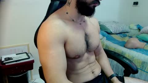 god hunkules online show from July 2026 05:48:02 PM