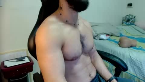 god hunkules online show from July 2026 05:05:01 PM