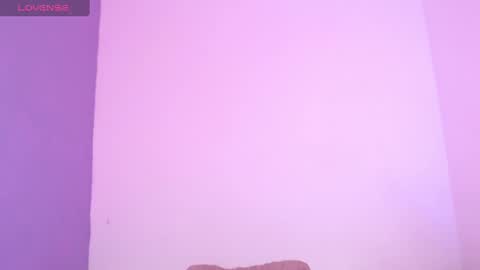 Snapshot of goddess_allison chatting on December 2024 08:36:02 PM goddess_allison online show from December 2024 08:36:02 PM