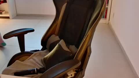 Snapshot of goddess_artemis_ chatting on September 2025 08:31:02 PM Fauna online show from September 2025 08:31:02 PM