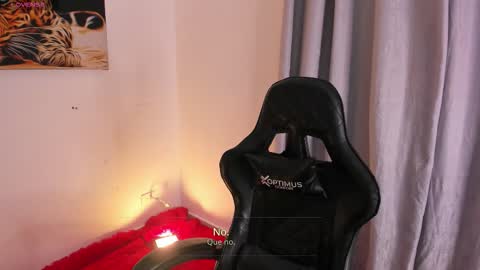 goddess_eli77 online show from September 2025 01:39:01 AM