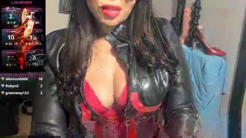 Snapshot of goddess_kimberley chatting on December 2024 11:09:01 PM Goddess Kimberley online show from December 2024 11:09:01 PM