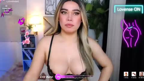 Lyka Fox online show from August 2026 01:04:02 AM