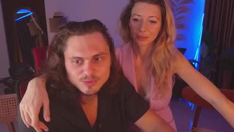 Snapshot of goddess_marylin chatting on March 2025 03:56:01 AM   330 UTC2 girls   online show from March 2025 03:56:01 AM