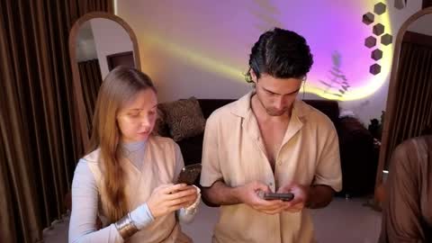   330 UTC2 girls   online show from April 2026 02:47:01 AM