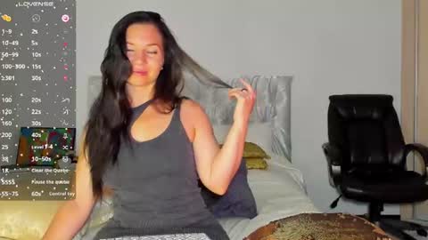 Snapshot of goddess_squirt_ chatting on July 2026 11:20:01 PM Katrin online show from July 2026 11:20:01 PM