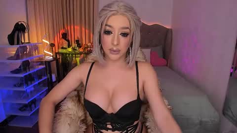 Contessa online show from February 2026 08:43:01 AM