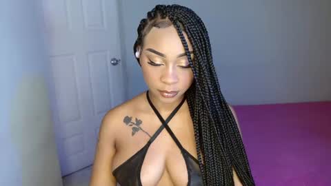 Snapshot of goddess_val chatting on June 2026 08:22:02 PM Valentina online show from June 2026 08:22:02 PM