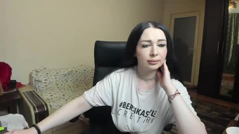 Snapshot of goddessgeorgia chatting on April 2026 05:44:02 PM Goddess Georgia online show from April 2026 05:44:02 PM