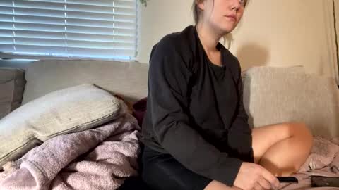 GoddessMayvn online show from October 2025 03:35:01 PM