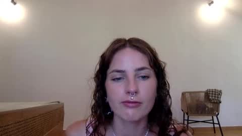 Snapshot of goddessmiamuse chatting on January 2026 03:41:01 AM goddessmiamuse online show from January 2026 03:41:01 AM