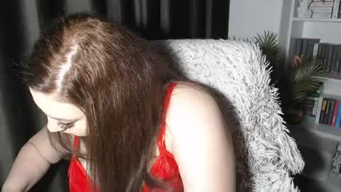 Mistress Mary online show from May 2026 07:09:02 PM