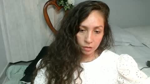 Snapshot of goddessnahi chatting on July 2026 07:23:02 AM Naih Reyes online show from July 2026 07:23:02 AM