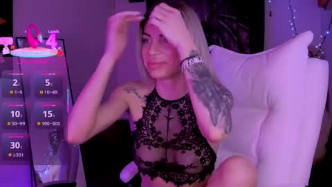 Snapshot of goddessnyxluxuria chatting on April 2026 06:49:02 PM Goddess Nyx online show from April 2026 06:49:02 PM