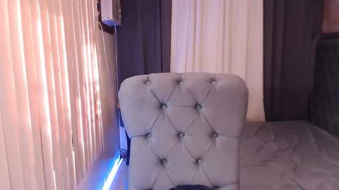 MISS ANGELA online show from December 2025 10:47:02 PM