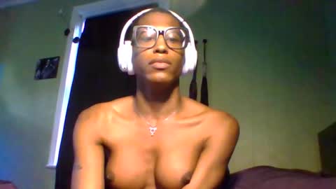 Snapshot of goddexx_kii chatting on May 2026 10:31:01 AM goddexx_kii online show from May 2026 10:31:01 AM