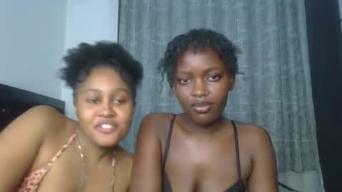 godess_lunah online show from May 2026 08:14:01 PM