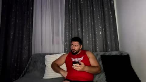 gold_alpha_boy online show from September 2025 07:06:02 PM