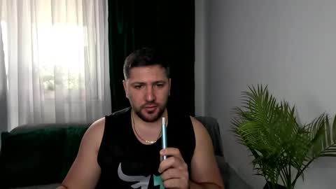 Snapshot of gold_alpha_boy chatting on May 2026 12:11:01 PM gold_alpha_boy online show from May 2026 12:11:01 PM
