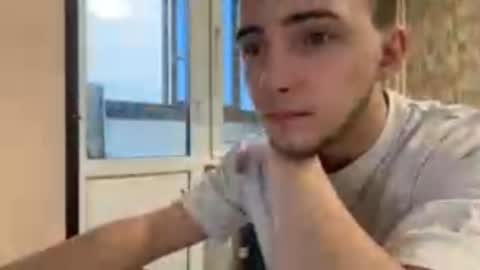 Snapshot of golden_boyyy21 chatting on January 2025 12:27:02 PM Golden boyyy21 online show from January 2025 12:27:02 PM