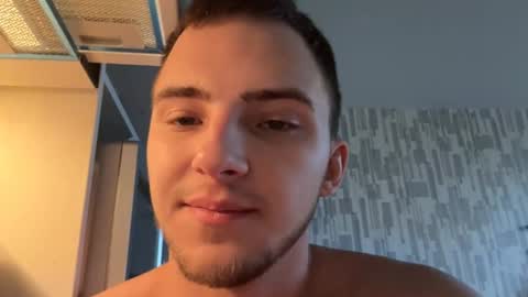 Snapshot of golden_boyyy21 chatting on January 2025 11:37:02 AM Golden boyyy21 online show from January 2025 11:37:02 AM