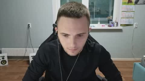 Golden boyyy21 online show from May 2026 05:41:02 PM
