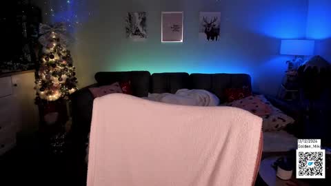 Snapshot of golden_miki chatting on December 2024 12:20:02 AM Shy in the streets but a freak in the sheets online show from December 2024 12:20:02 AM