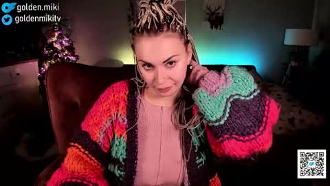 Snapshot of golden_miki chatting on December 2024 06:33:02 AM Shy in the streets but a freak in the sheets online show from December 2024 06:33:02 AM