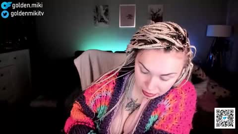 Snapshot of golden_miki chatting on January 2025 04:07:01 AM Shy in the streets but a freak in the sheets online show from January 2025 04:07:01 AM