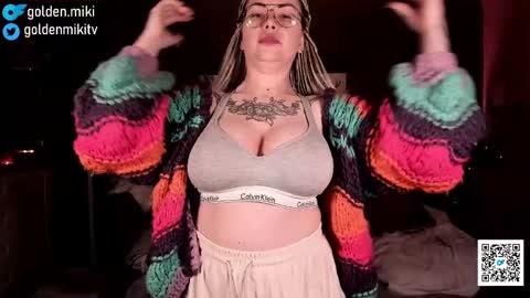 Snapshot of golden_miki chatting on January 2025 07:07:01 AM Shy in the streets but a freak in the sheets online show from January 2025 07:07:01 AM