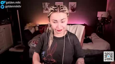 Snapshot of golden_miki chatting on January 2025 04:25:01 AM Shy in the streets but a freak in the sheets online show from January 2025 04:25:01 AM