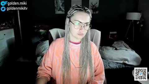 Snapshot of golden_miki chatting on February 2025 11:42:01 AM Shy in the streets but a freak in the sheets online show from February 2025 11:42:01 AM