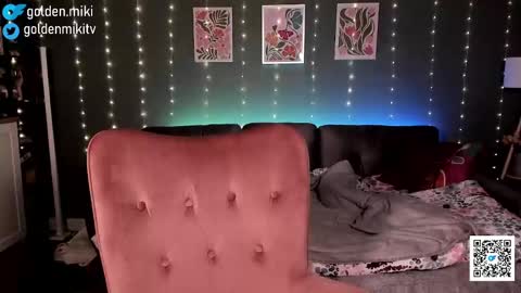 Snapshot of golden_miki chatting on February 2025 05:16:01 AM Shy in the streets but a freak in the sheets online show from February 2025 05:16:01 AM