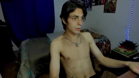 Snapshot of golden_ryan chatting on March 2026 04:55:01 PM Jmmmm online show from March 2026 04:55:01 PM