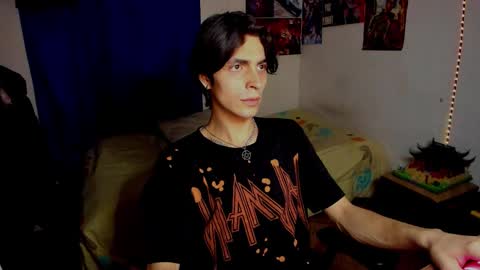 Snapshot of golden_ryan chatting on March 2026 05:27:01 PM Jmmmm online show from March 2026 05:27:01 PM