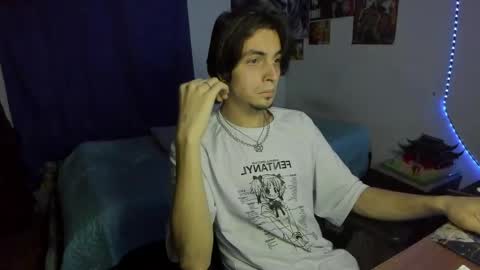 Snapshot of golden_ryan chatting on April 2026 11:01:01 AM Jmmmm online show from April 2026 11:01:01 AM