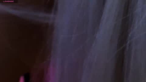 GoldenAmberX online show from February 2025 11:41:02 AM