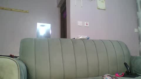 Snapshot of goldencurves_bunny chatting on March 2026 06:41:01 AM Bella online show from March 2026 06:41:01 AM