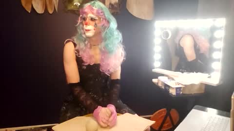 Lilly online show from November 2025 01:55:02 PM