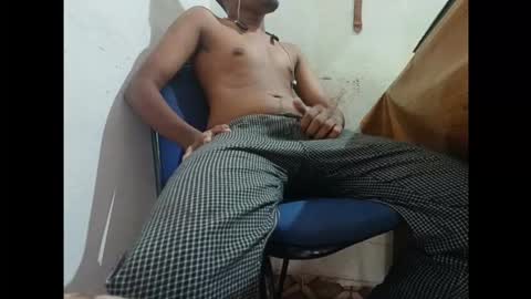 Snapshot of goldengodzilla69 chatting on October 2025 05:40:01 AM goldengodzilla69 online show from October 2025 05:40:01 AM