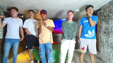 Snapshot of goldenjoi chatting on January 2025 11:58:02 AM GOLDENJOI online show from January 2025 11:58:02 AM