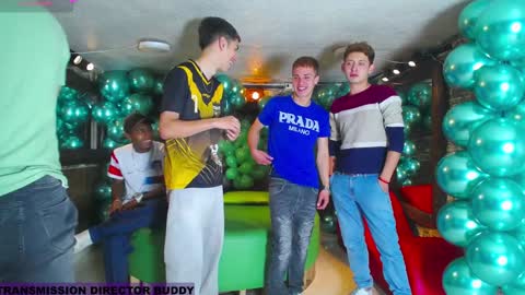 Snapshot of goldenjoi chatting on January 2025 12:48:01 PM GOLDENJOI online show from January 2025 12:48:01 PM