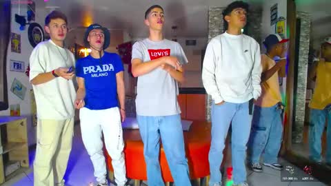 Snapshot of goldenjoi chatting on February 2025 12:32:02 PM GOLDENJOI online show from February 2025 12:32:02 PM