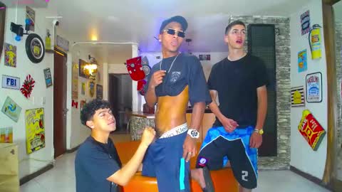 Snapshot of goldenjoi chatting on February 2025 11:44:02 AM GOLDENJOI online show from February 2025 11:44:02 AM