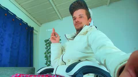 Goldy Loyal93 online show from October 2025 06:08:02 AM