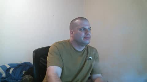 Snapshot of goleafzgo chatting on March 2026 11:00:02 PM goleafzgo online show from March 2026 11:00:02 PM