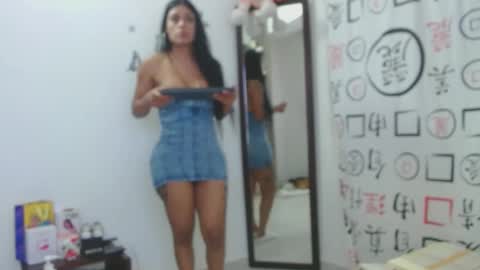 Snapshot of golositha26 chatting on January 2025 09:46:01 PM Valentina online show from January 2025 09:46:01 PM