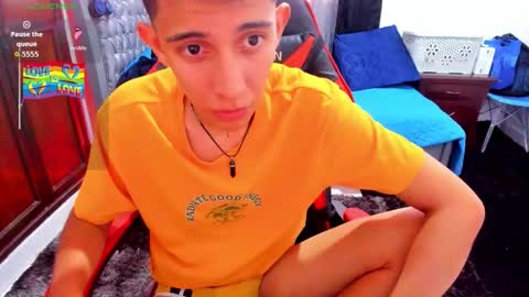 angel black online show from December 2025 08:39:01 PM