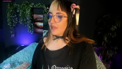 gomory_kitty online show from April 2026 07:07:02 PM